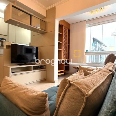 Apartamento com 64m², 2 quartos (sendo 1 suíte), 1 garagem, no bairro Ingleses do Rio Vermelho em Florianópolis