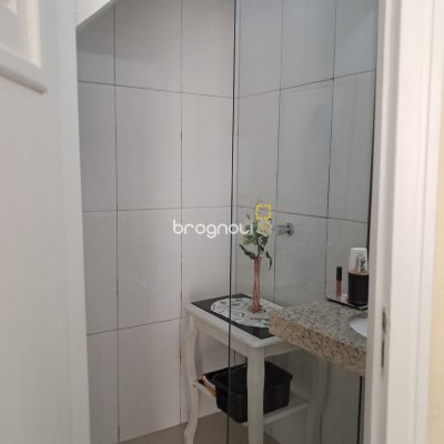Casa com 180m², 4 quartos (sendo 3 suítes), 2 garagens, no bairro Ingleses em Florianópolis