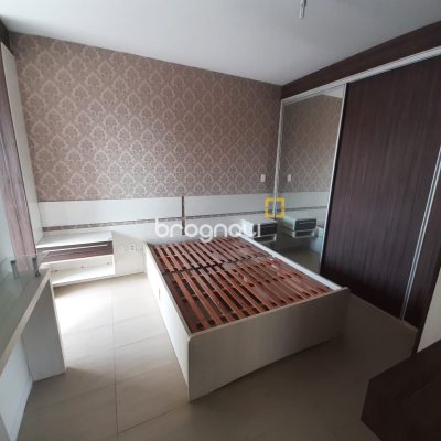 Cobertura com 183m², 3 quartos (sendo 1 suíte), 1 garagem, no bairro Campinas em São José