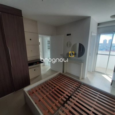 Cobertura com 183m², 3 quartos (sendo 1 suíte), 1 garagem, no bairro Campinas em São José
