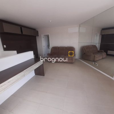 Cobertura com 183m², 3 quartos (sendo 1 suíte), 1 garagem, no bairro Campinas em São José