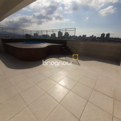 Cobertura com 183m², 3 quartos (sendo 1 suíte), 1 garagem, no bairro Campinas em São José