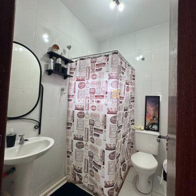 Hotel com 355m², no bairro Santinho em Florianópolis