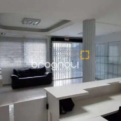 Prédio com 469m², 10 garagens, no bairro Jardim Atlântico em Florianópolis