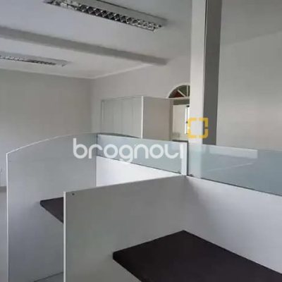 Prédio com 469m², 10 garagens, no bairro Jardim Atlântico em Florianópolis