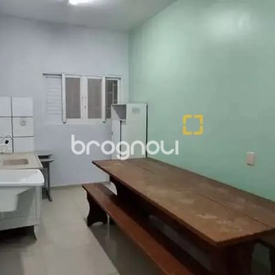 Prédio com 469m², 10 garagens, no bairro Jardim Atlântico em Florianópolis