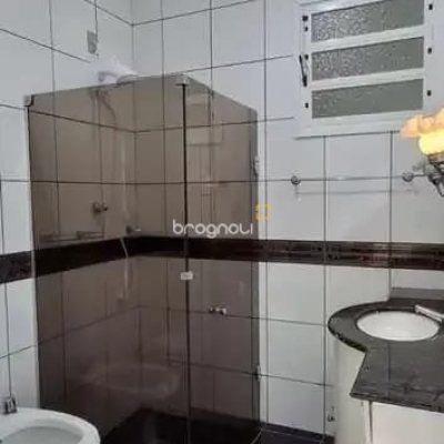 Prédio com 469m², 10 garagens, no bairro Jardim Atlântico em Florianópolis