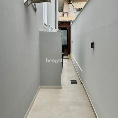 Casa com 106m², 2 quartos (sendo 2 suítes), 1 garagem, no bairro Ingleses do Rio Vermelho em Florianópolis