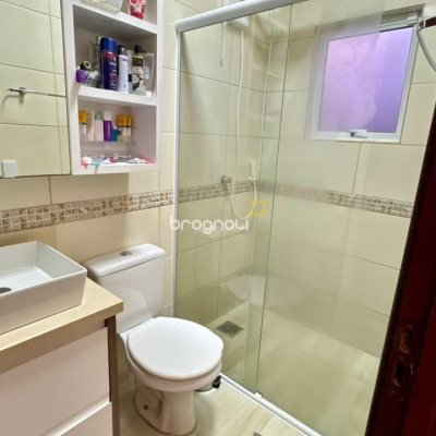 Casa com 106m², 2 quartos (sendo 2 suítes), 1 garagem, no bairro Ingleses do Rio Vermelho em Florianópolis
