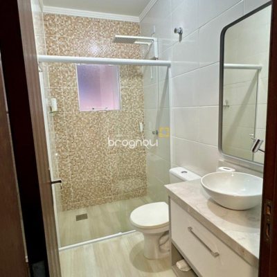 Casa com 106m², 2 quartos (sendo 2 suítes), 1 garagem, no bairro Ingleses do Rio Vermelho em Florianópolis