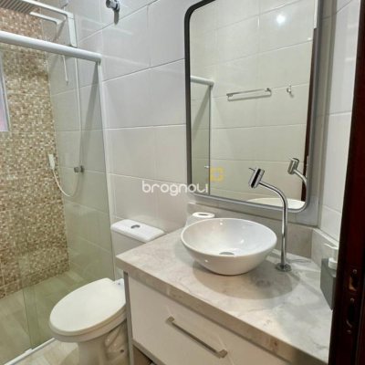 Casa com 106m², 2 quartos (sendo 2 suítes), 1 garagem, no bairro Ingleses do Rio Vermelho em Florianópolis
