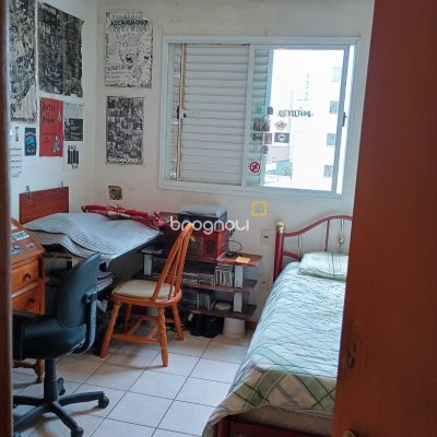 Apartamento com 123m², 3 quartos (sendo 1 suíte), 2 garagens, no bairro Capoeiras em Florianópolis