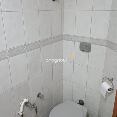 Apartamento com 123m², 3 quartos (sendo 1 suíte), 2 garagens, no bairro Capoeiras em Florianópolis
