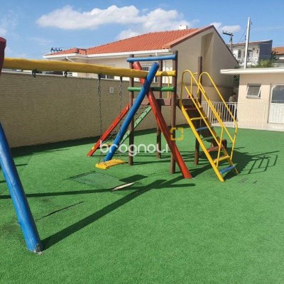 Apartamento com 71m², 2 quartos (sendo 1 suíte), 1 garagem, no bairro Barreiros em São José