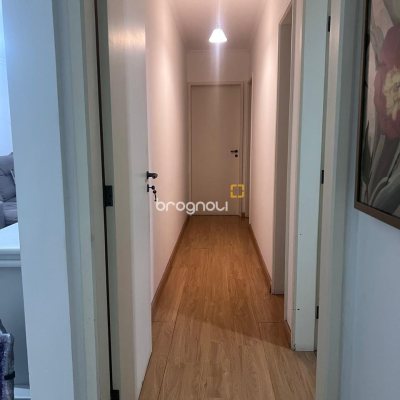 Apartamento com 149m², 3 quartos (sendo 1 suíte), 1 garagem, no bairro Centro em Florianópolis