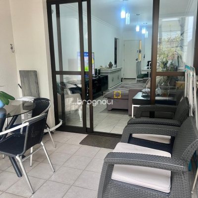 Apartamento com 149m², 3 quartos (sendo 1 suíte), 1 garagem, no bairro Centro em Florianópolis