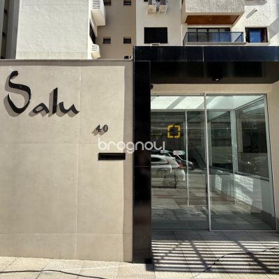 Apartamento com 149m², 3 quartos (sendo 1 suíte), 1 garagem, no bairro Centro em Florianópolis