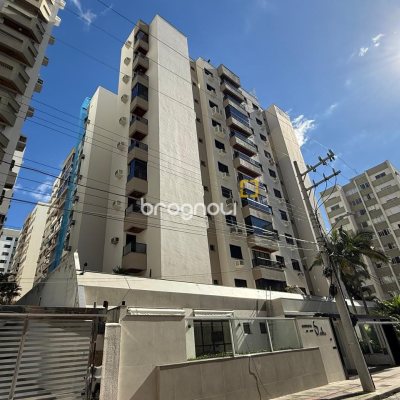 Apartamento com 149m², 3 quartos (sendo 1 suíte), 1 garagem, no bairro Centro em Florianópolis