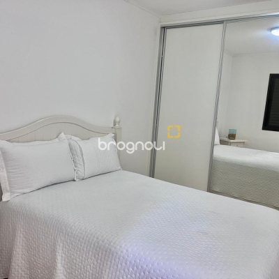 Apartamento com 149m², 3 quartos (sendo 1 suíte), 1 garagem, no bairro Centro em Florianópolis