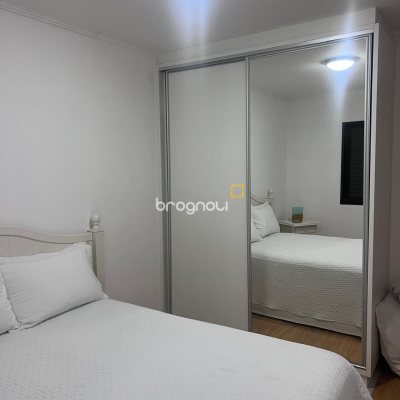 Apartamento com 149m², 3 quartos (sendo 1 suíte), 1 garagem, no bairro Centro em Florianópolis