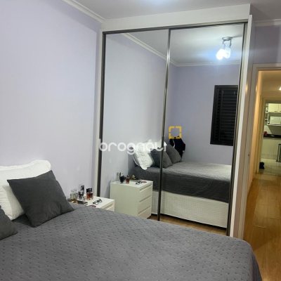 Apartamento com 149m², 3 quartos (sendo 1 suíte), 1 garagem, no bairro Centro em Florianópolis