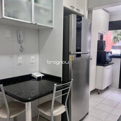 Apartamento com 149m², 3 quartos (sendo 1 suíte), 1 garagem, no bairro Centro em Florianópolis