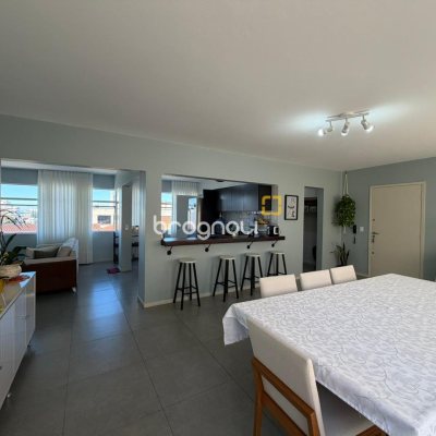 Apartamento com 143m², 3 quartos (sendo 1 suíte), 1 garagem, no bairro Coqueiros em Florianópolis