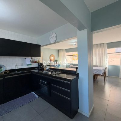 Apartamento com 143m², 3 quartos (sendo 1 suíte), 1 garagem, no bairro Coqueiros em Florianópolis