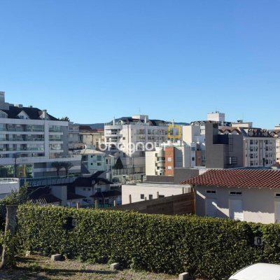 Apartamento com 143m², 3 quartos (sendo 1 suíte), 1 garagem, no bairro Coqueiros em Florianópolis