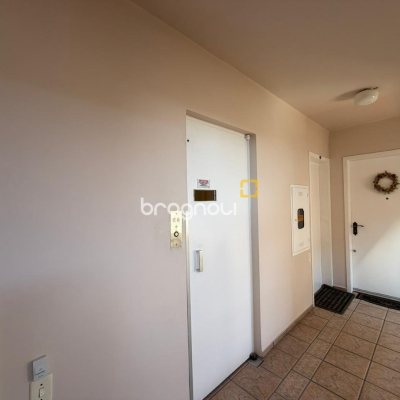 Apartamento com 143m², 3 quartos (sendo 1 suíte), 1 garagem, no bairro Coqueiros em Florianópolis