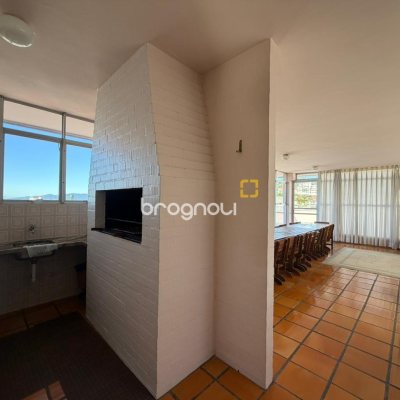 Apartamento com 143m², 3 quartos (sendo 1 suíte), 1 garagem, no bairro Coqueiros em Florianópolis
