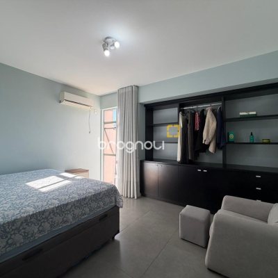 Apartamento com 143m², 3 quartos (sendo 1 suíte), 1 garagem, no bairro Coqueiros em Florianópolis