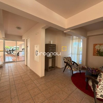 Apartamento com 143m², 3 quartos (sendo 1 suíte), 1 garagem, no bairro Coqueiros em Florianópolis