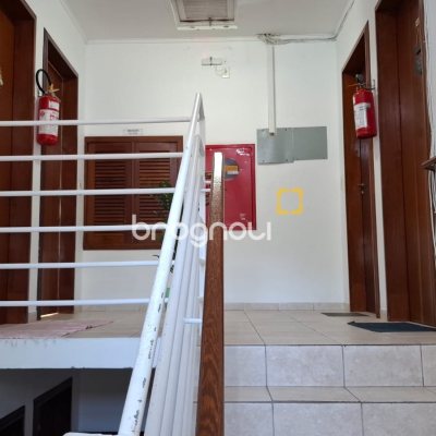 Apartamento com 42m², 2 quartos, 1 garagem, no bairro Barra do Aririú em Palhoça