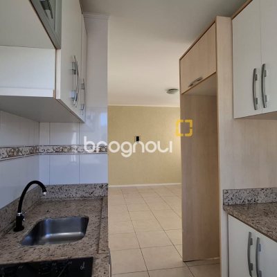 Apartamento com 42m², 2 quartos, 1 garagem, no bairro Barra do Aririú em Palhoça