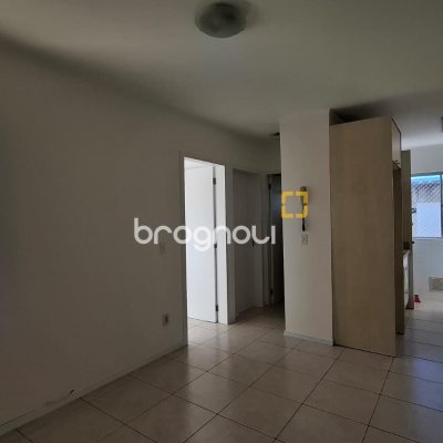 Apartamento com 42m², 2 quartos, 1 garagem, no bairro Barra do Aririú em Palhoça