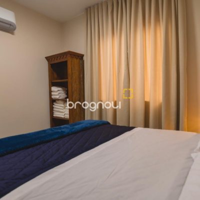 Apartamento com 55m², 2 quartos (sendo 1 suíte), 1 garagem, no bairro Jurerê em Florianópolis