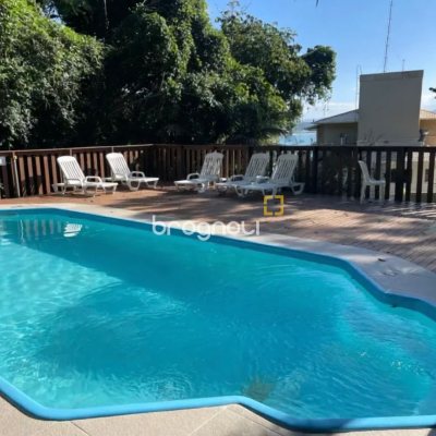 Apartamento com 55m², 2 quartos (sendo 1 suíte), 1 garagem, no bairro Jurerê em Florianópolis