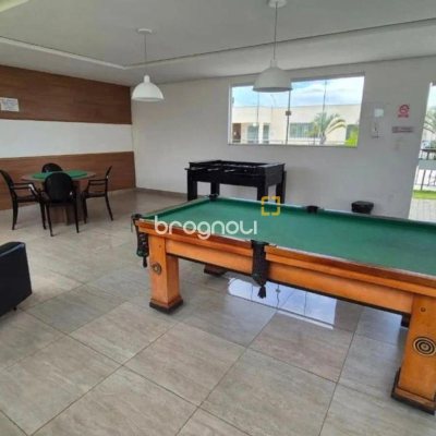 Apartamento com 40m², 2 quartos, 1 garagem, no bairro Sertão do Maruim em São José