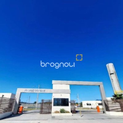 Apartamento com 40m², 2 quartos, 1 garagem, no bairro Sertão do Maruim em São José