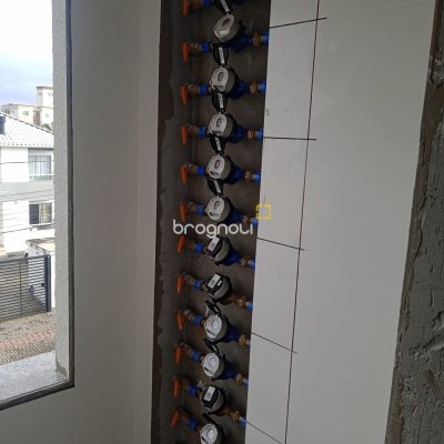 Sala com 34m², 1 garagem, no bairro Nova Palhoça em Palhoça