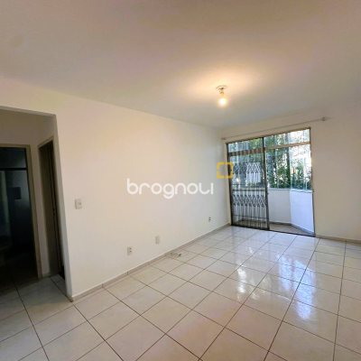 Apartamento com 46m², 1 quarto, 1 garagem, no bairro Trindade em Florianópolis