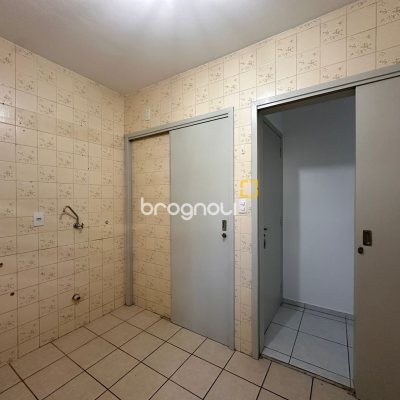 Apartamento com 46m², 1 quarto, 1 garagem, no bairro Trindade em Florianópolis