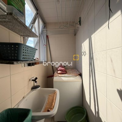 Apartamento com 40m², 1 quarto (sendo 1 suíte), no bairro Centro em Florianópolis