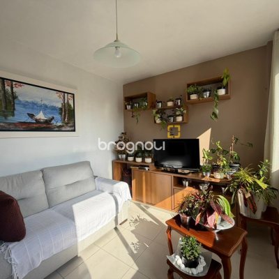 Apartamento com 40m², 1 quarto (sendo 1 suíte), no bairro Centro em Florianópolis