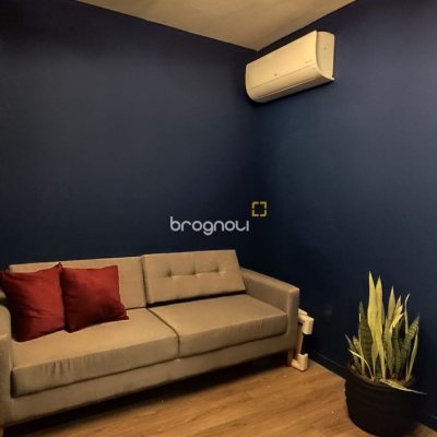 Sala com 41m², no bairro Centro em Florianópolis