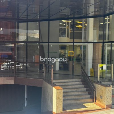 Sala com 41m², no bairro Centro em Florianópolis