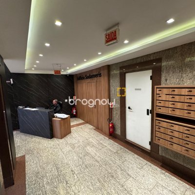Sala com 41m², no bairro Centro em Florianópolis