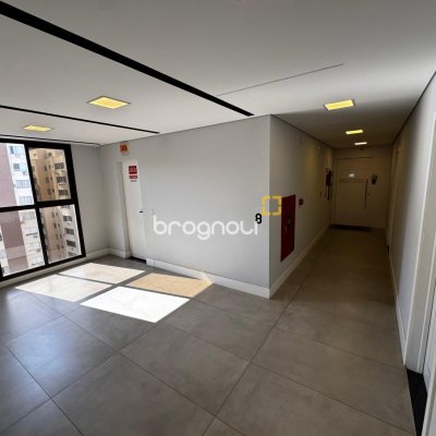 Sala com 41m², no bairro Centro em Florianópolis