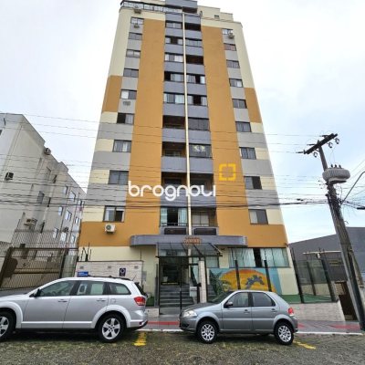 Apartamento com 87m², 3 quartos (sendo 1 suíte), 1 garagem, no bairro Barreiros em São José